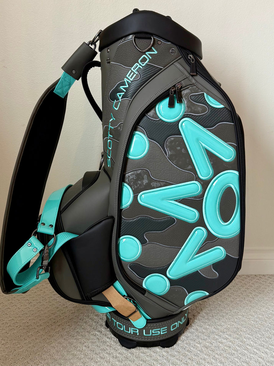 ゴルフバッグ・キャディバッグ Scotty Cameron Blue Wallpaper Staff Bag Staff Bag – 2021 Tour Bag – Scotty Blue - Scotty Cameron