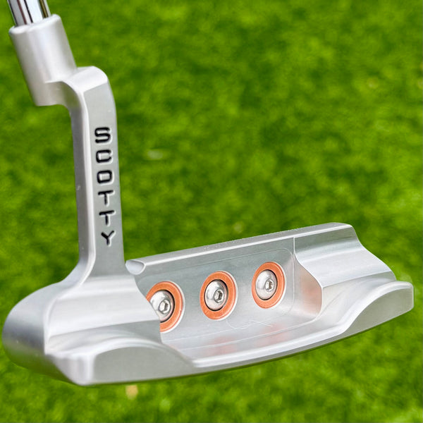 Brand New 2008 Scotty Cameron Limited Edition Buttonback Newport
