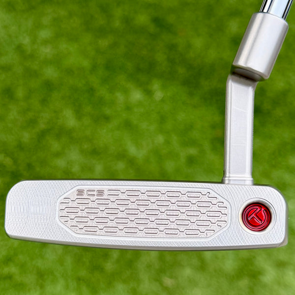 Brand New, 1st of its Kind, Tour Buttonback GOLO 6.2R w/Plumbers Neck