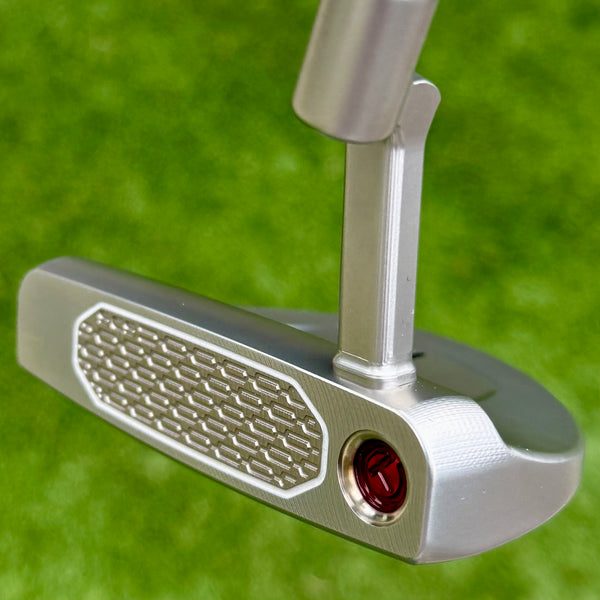 Brand New, 1st of its Kind, Tour Buttonback GOLO 6.2R w/Plumbers Neck