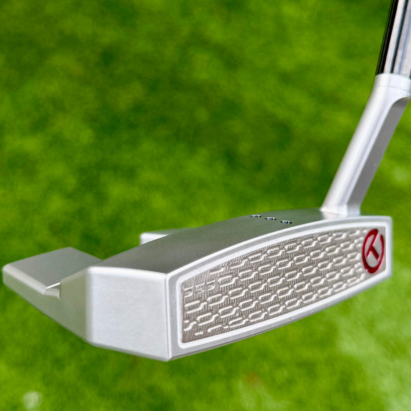 Made for the Tour Phantom X T5.5 w/Flojet Neck & Black Tour Shaft