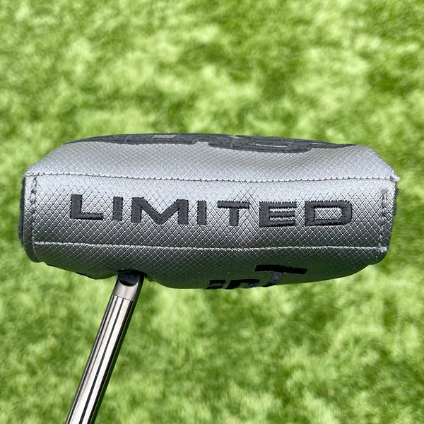 2020 Scotty Cameron Limited Edition Holiday Phantom 11.5