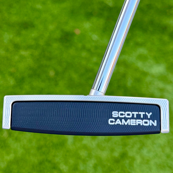 Center Shaft Tour Futura 5S w/Blue Paint & Matching Tour Grip & Headcover