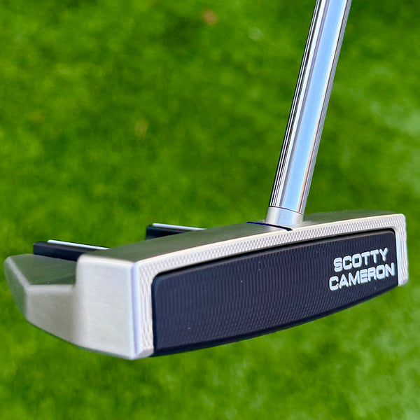 Center Shaft Tour Futura 5S w/Blue Paint & Matching Tour Grip & Headcover