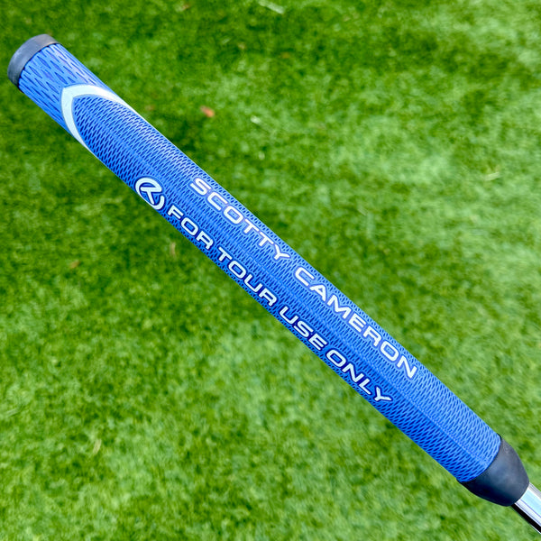 Center Shaft Tour Futura 5S w/Blue Paint & Matching Tour Grip & Headcover