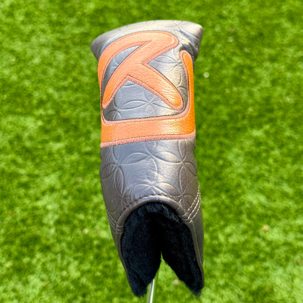 Brand New Scotty Cameron Gallery "Vault" Circle T Blade Headcover
