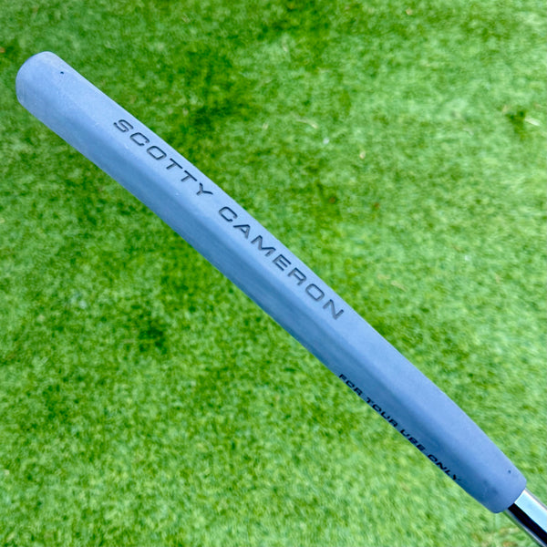 Brand New Center Shaft Tour Select Newport 2.6 in Tour Black Finish