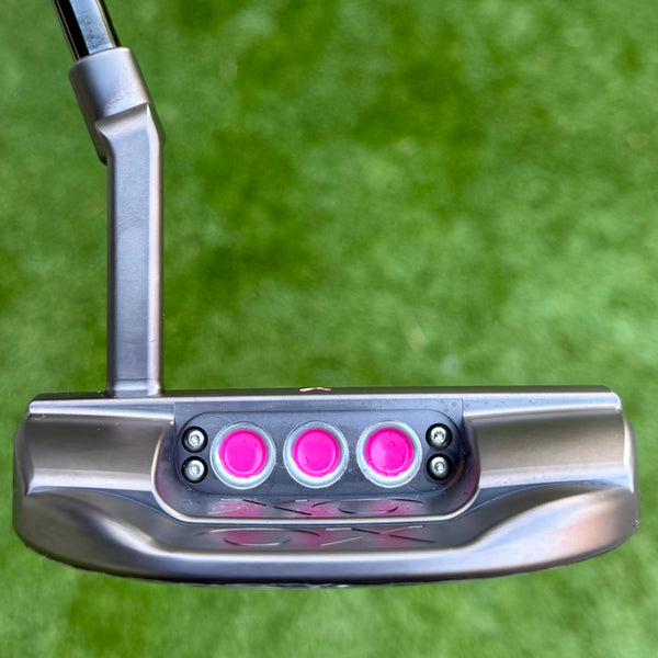 Brand New 2018 Scotty Cameron Limited Edition My Girl "Hugs & Kisses"