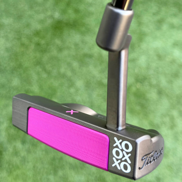 Brand New 2018 Scotty Cameron Limited Edition My Girl "Hugs & Kisses"