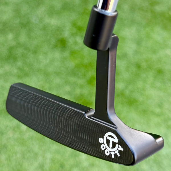 Deep Milled Tour Studio Select Newport 2 In Tour Black Finish & Green Paint Fill