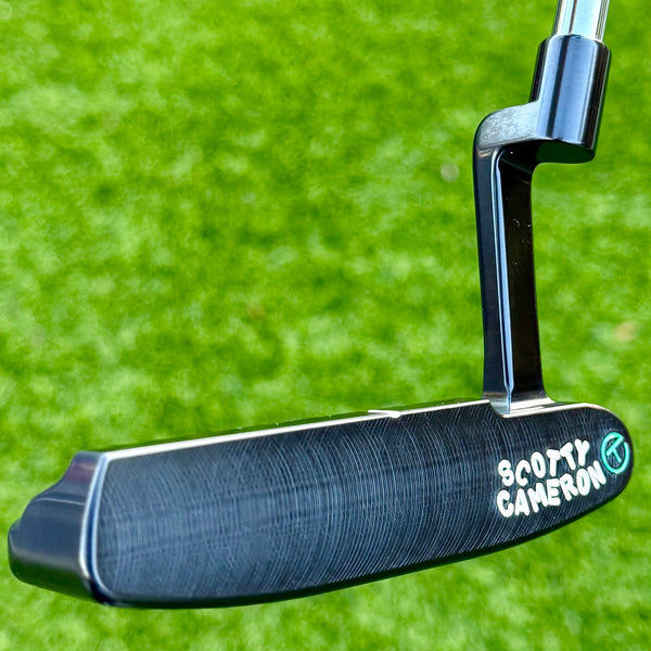 Brand New 009m Black Carbon w/Surfer Stamp, Tungsten Sole Weights, & Multi Color Paint Fill