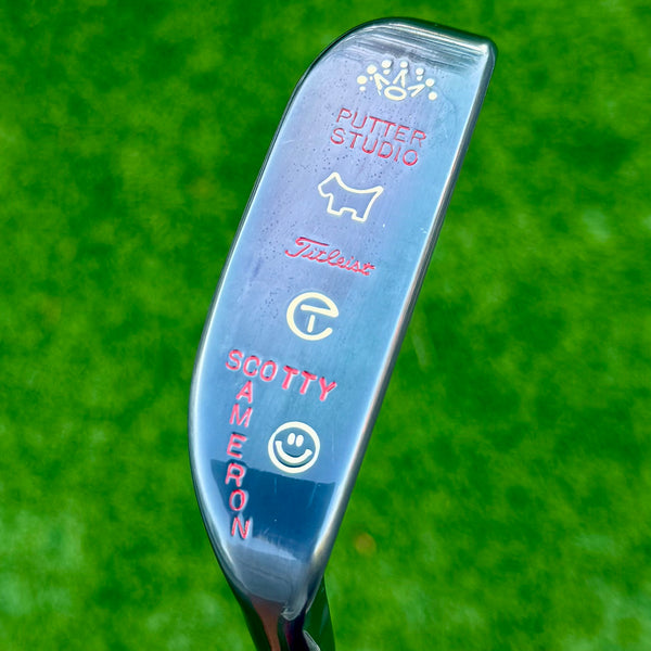 2005 Custom Tour Napa w/Premium Hand Stamping & "Snow" on Flange