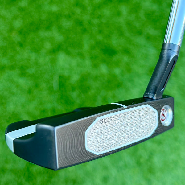 Black Tour Studio Style Fastback 1.5 w/Flojet Neck & Carbon Chainlink Insert
