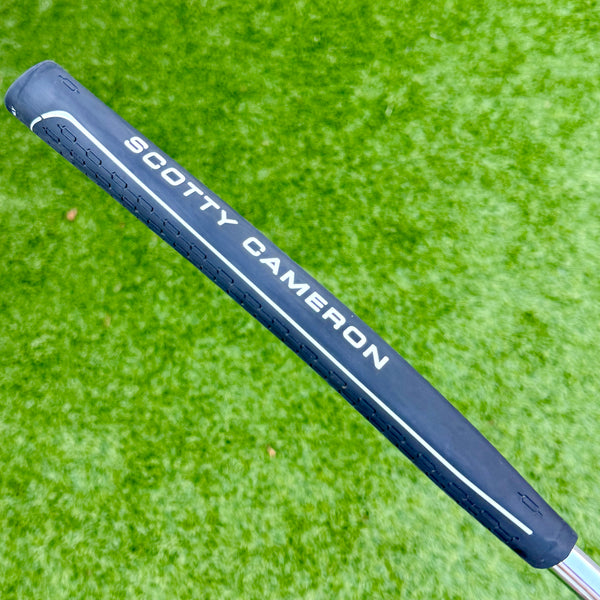 Black Tour Studio Style Fastback 1.5 w/Flojet Neck & Carbon Chainlink Insert