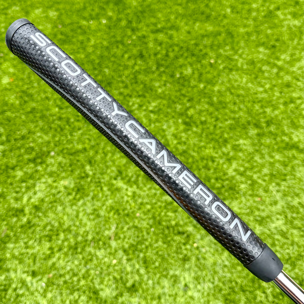 Masterful Buttonback Tourtype w/Teryllium Insert & Top Line Alignment Aid