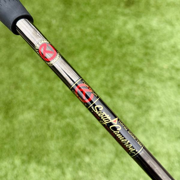 Brand New, Fully Blacked Out, Tour Studio Style Fastback 1.5 w/Flojet Neck & Carbon Chainlink Insert