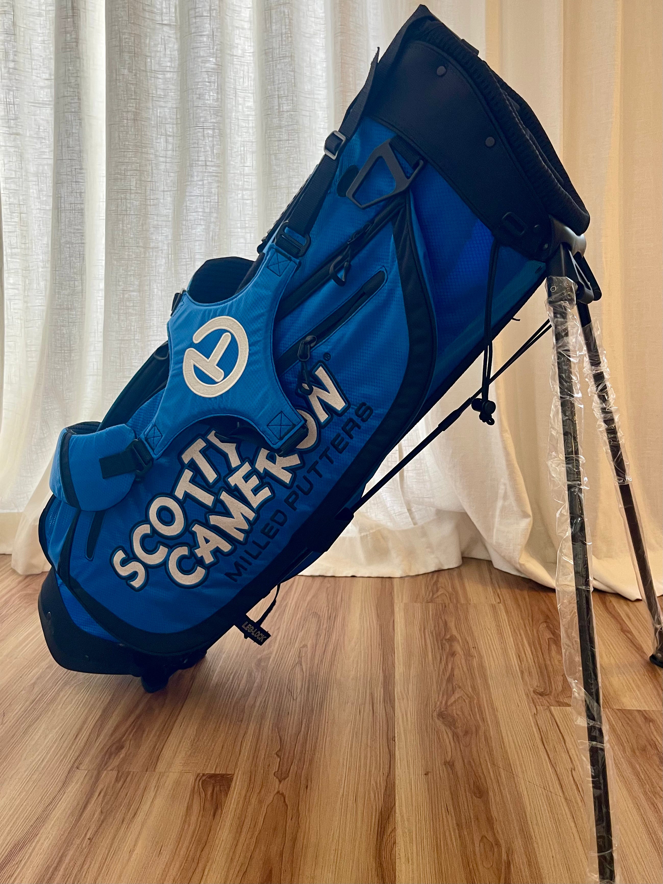 SCOTTY CAMERON 　トラベルポーチ スーツ特別割引クーポン SCOTTY CAMERON トラベルポーチ