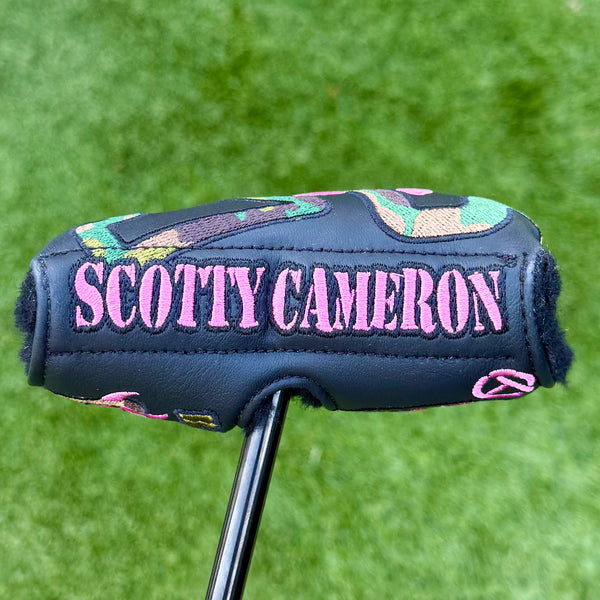 Center Shaft Mid Round Circle T Pink/Camo Tour Bulldog Headcover