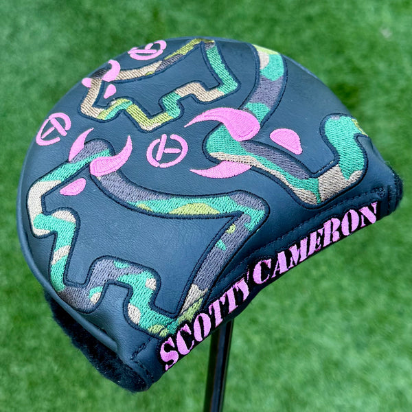 Center Shaft Mid Round Circle T Pink/Camo Tour Bulldog Headcover