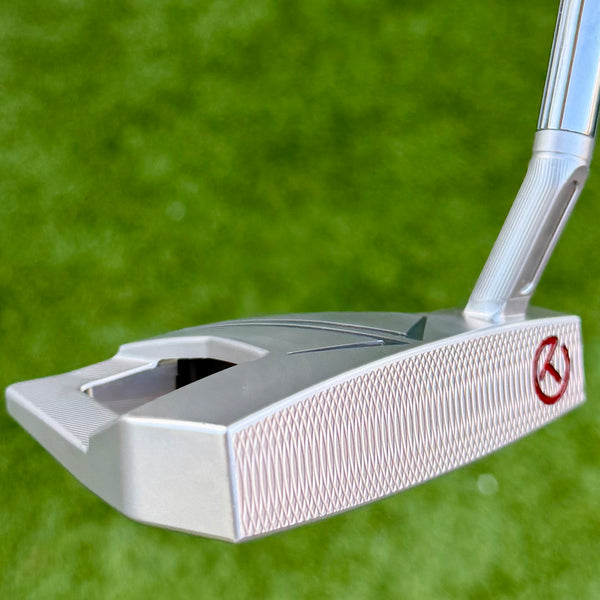 Phantom X T9.5 SSS w/Top Line Arrow Alignment & Flojet Neck