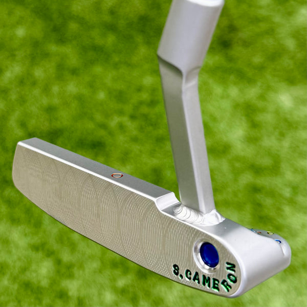 Brand New "Vault" Exclusive, "S.C.M." 009m SSS Mid Slant Fancy Back