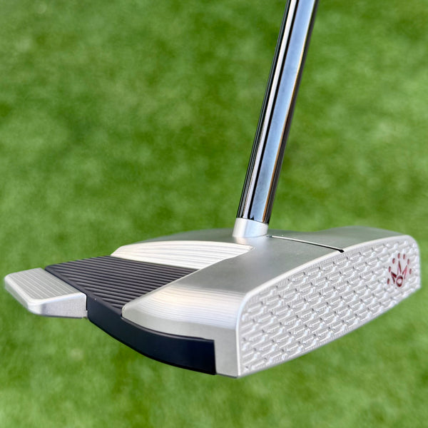Unreleased Tour Phantom T11R (Rounded Edges) OC (On Center) SSS w/Black Shaft
