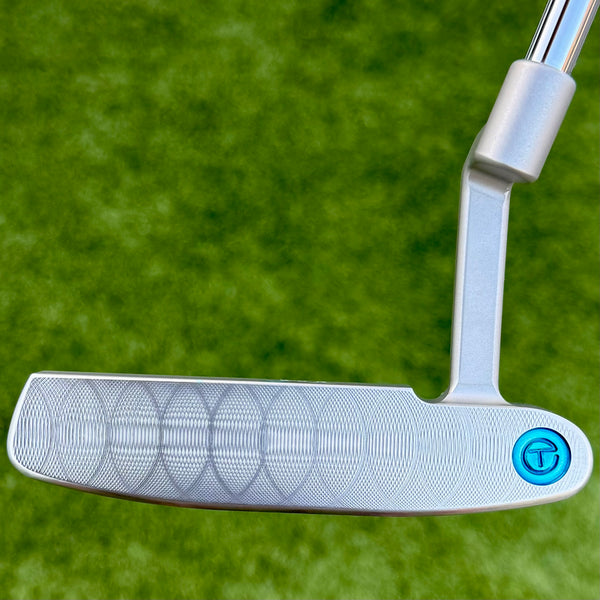Brand New GSS 009m "Fancy Sole" w/Peace Surfer, Tour Bombs & Sea Bubble Blue Paint Fill