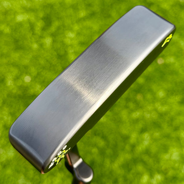 Brand New Black 009m SSS w/Scotty Dog Hand Stamp, Lime Green Paint & Matching Headcover