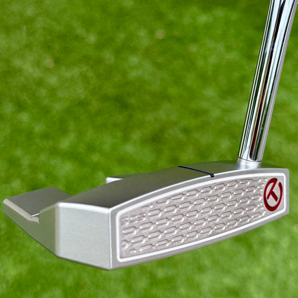 Made for the Tour Phantom T5 w/Single Bend Neck & Top Line Alignment Aid
