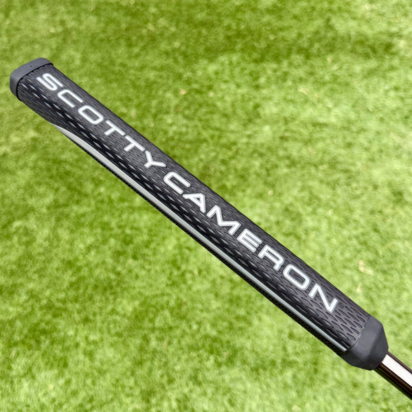 Brand New Tour Phantom T5 OC w/Black Shaft & Pink Camo Circle T Headcover