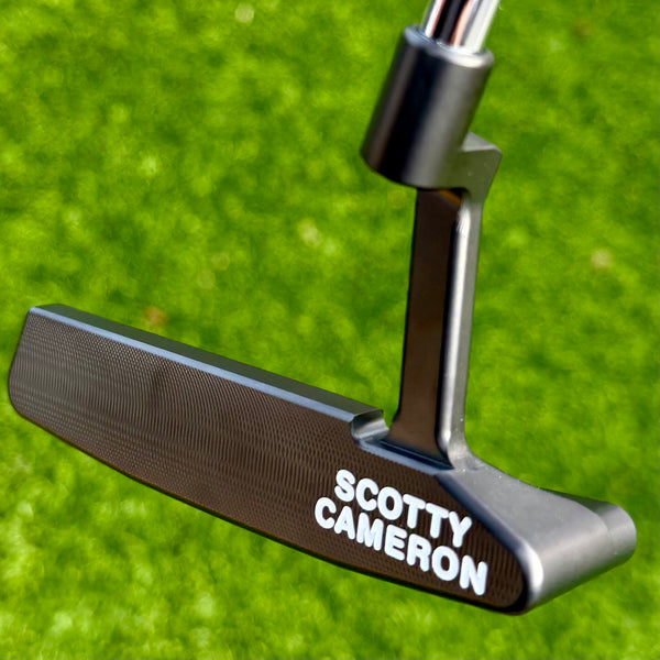 Brand New Black Tour Rat 2 SSS w/Green/White Paint Fill