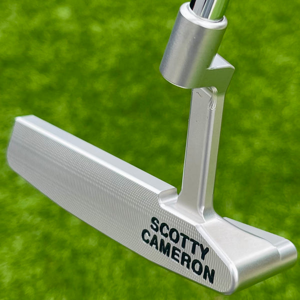 Brand New Tour Rat 2 SSS w/Purple Paint Fill