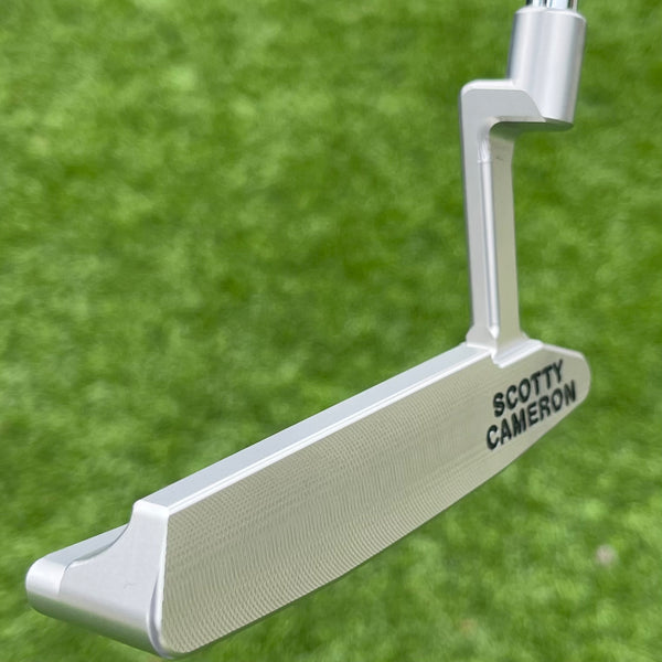 Brand New Tour Rat 2 SSS w/Purple Paint Fill